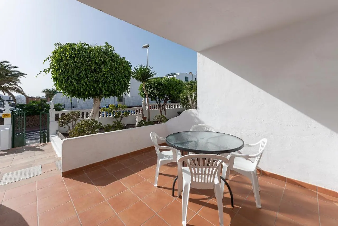 Lava Teneguia, 5 Guests In 2 Bedrooms Puerto del Carmen  Apartamento Puerto del Carmen (Lanzarote)